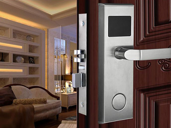 红塔24小时上门开锁公司