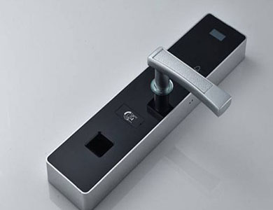 红塔24小时上门开锁公司