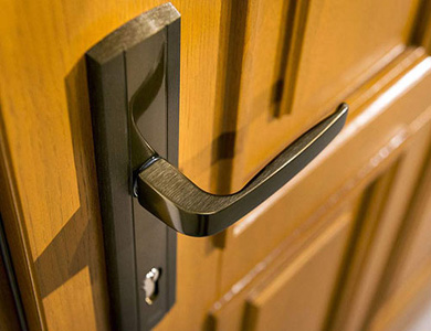 红塔24小时上门开锁公司